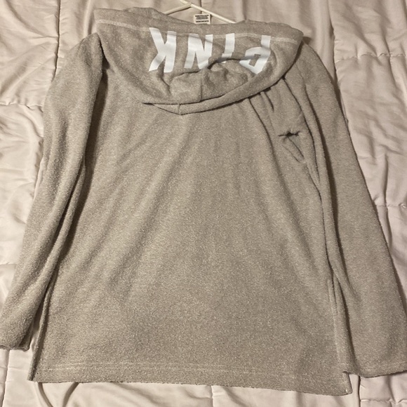 Pink pull over - Picture 3 of 3